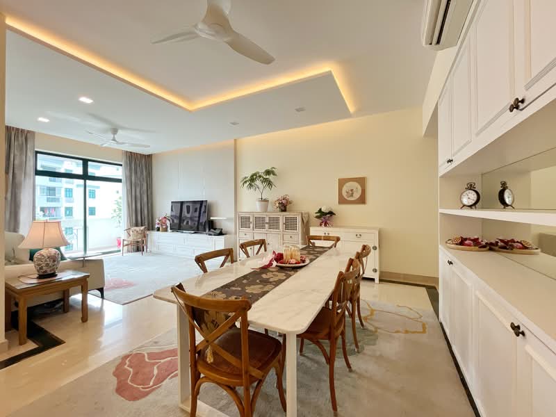 Hillview Green, 61 Hume Avenue, 4 Bedrooms, 1,722 sqft, Condominium For Sale, by Iris Lim, 500156276 - Living Room - PropertyGuru.com.sg