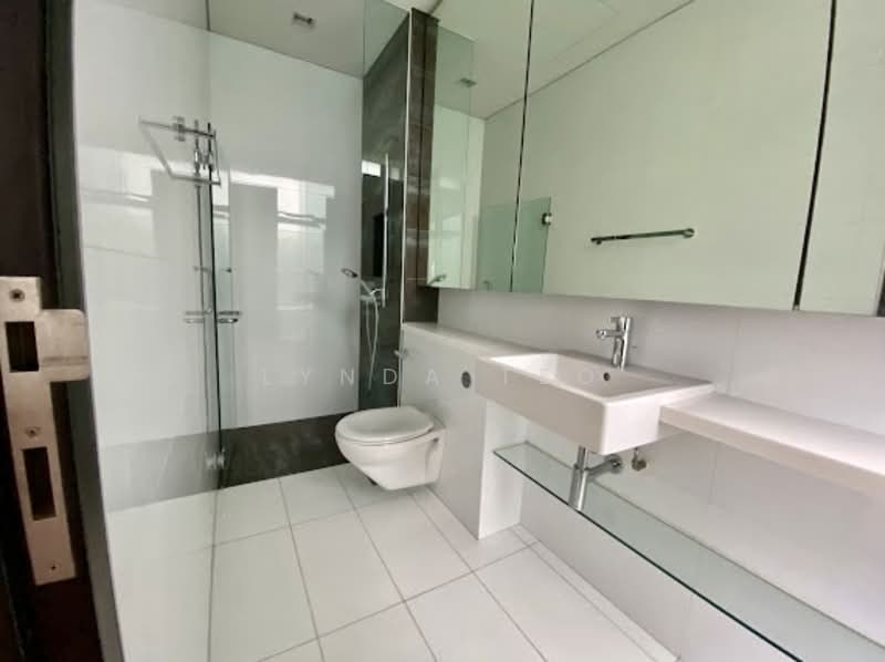 Tan Kim Cheng Road, Tan Kim Cheng Road, 5 Bedrooms, 7,400 sqft, Detached House For Rent, by Lynda Teo, 500156277 - Bathroom - PropertyGuru.com.sg