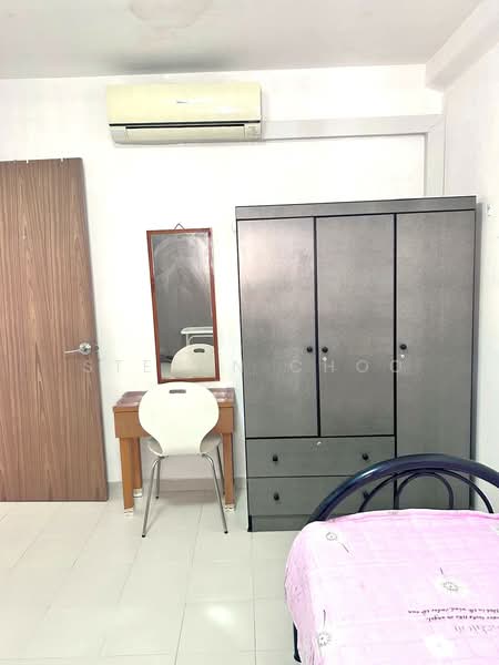 469 Tampines Street 44, 469 Tampines Street 44, Room Rental, 120 sqft, HDB Flat For Rent, by Steven Choo, 500156279 - Bedroom - PropertyGuru.com.sg