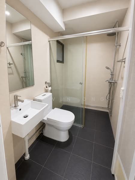520 Woodlands Drive 14, 520 Woodlands Drive 14, 4 Bedrooms, 1,334 sqft, HDB Flat For Sale, by Delvin Ong, 500156288 - Bathroom - PropertyGuru.com.sg