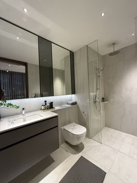 The Continuum, 1-8 Thiam Siew Avenue, 2 Bedrooms, 721 sqft, Condominium For Sale, by Sharmiyla Ry, 500156299 - Bathroom - PropertyGuru.com.sg