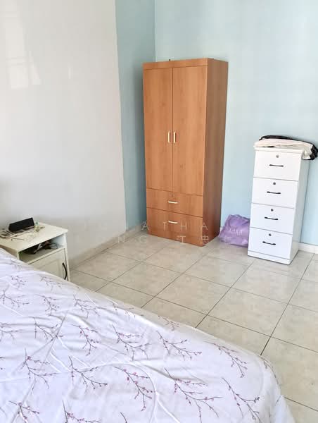 335 Sembawang Close, 335 Sembawang Close, Room Rental, 120 sqft, HDB Flat For Rent, by Jonathan Kong 江忠仁, 500156311 - Bedroom - PropertyGuru.com.sg