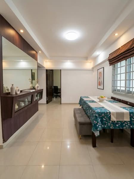 114 Tampines Street 11, 114 Tampines Street 11, 3 Bedrooms, 1,432 sqft, HDB Flat For Sale, by Eugene Lee, 500156335 - Dining Room - PropertyGuru.com.sg