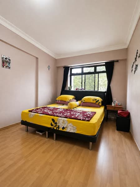 522 Woodlands Drive 14, 522 Woodlands Drive 14, 3 Bedrooms, 1,334 sqft, HDB Flat For Sale, by Mohana Vel T Kasi, 500156339 - Master Bedroom - PropertyGuru.com.sg