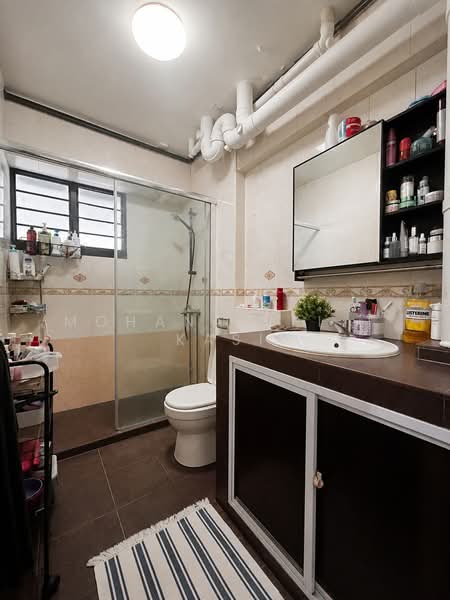 522 Woodlands Drive 14, 522 Woodlands Drive 14, 3 Bedrooms, 1,334 sqft, HDB Flat For Sale, by Mohana Vel T Kasi, 500156339 - Master Bathroom - PropertyGuru.com.sg