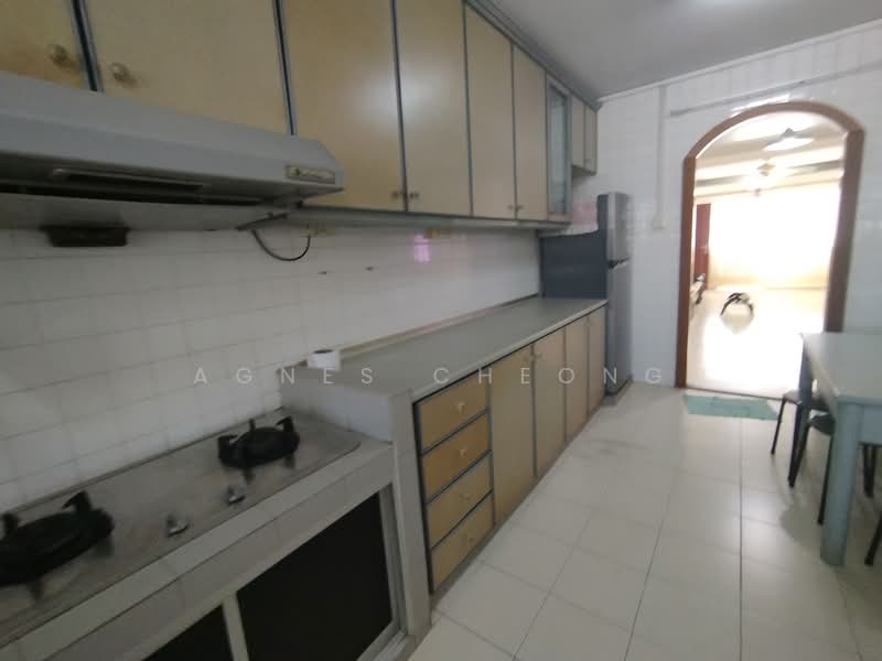 321 Yishun Central, 321 Yishun Central, 3 Bedrooms, 1,133 sqft, HDB Flat For Rent, by Agnes Cheong, 500156340 - Kitchen - PropertyGuru.com.sg