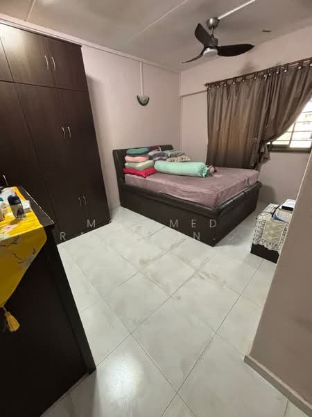 553 Woodlands Drive 44, 553 Woodlands Drive 44, 3 Bedrooms, 1,292 sqft, HDB Flat For Sale, by Mohamed Ramlan Nordin, 500156342 - Bedroom - PropertyGuru.com.sg