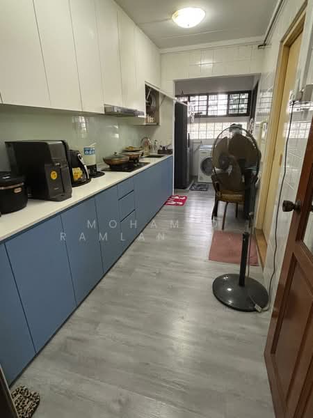 553 Woodlands Drive 44, 553 Woodlands Drive 44, 3 Bedrooms, 1,292 sqft, HDB Flat For Sale, by Mohamed Ramlan Nordin, 500156342 - Kitchen - PropertyGuru.com.sg