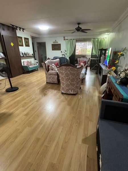 553 Woodlands Drive 44, 553 Woodlands Drive 44, 3 Bedrooms, 1,292 sqft, HDB Flat For Sale, by Mohamed Ramlan Nordin, 500156342 - Living Room - PropertyGuru.com.sg