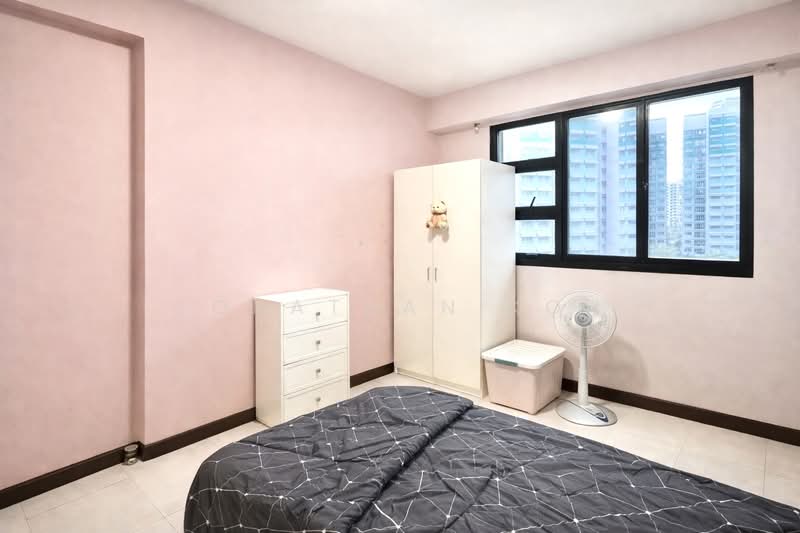 122A Punggol Edge, 122A Edgedale Plains, 3 Bedrooms, 1,001 sqft, HDB Flat For Sale, by Jonathan Koh, 500156343 - Bedroom - PropertyGuru.com.sg