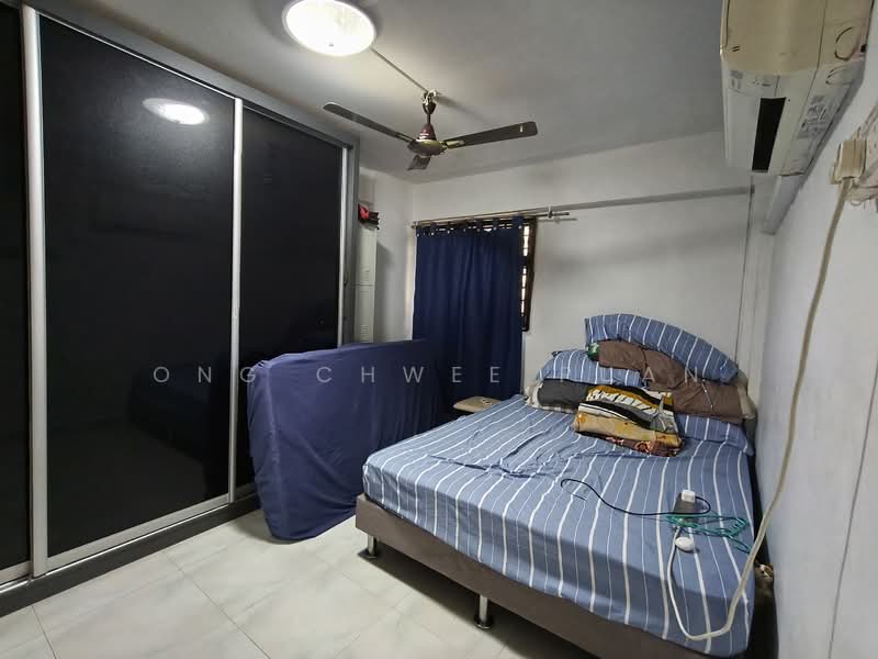 68 Geylang Bahru, 68 Geylang Bahru, 2 Bedrooms, 700 sqft, HDB Flat For Sale, by Ong Chwee Puan, 500156347 - Bedroom - PropertyGuru.com.sg
