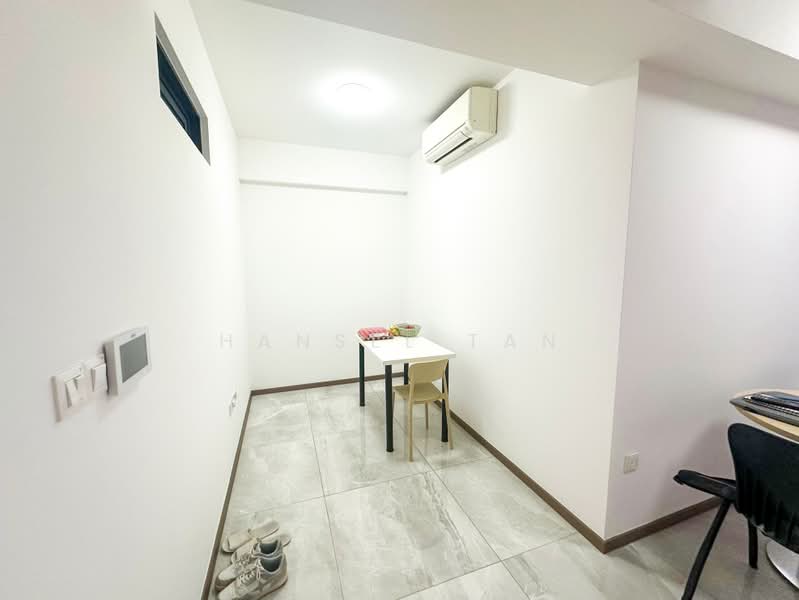 Lake Grande, 10 Jurong Lake Link, 2 Bedrooms, 517 sqft, Condominium For Sale, by Hansel Tan, 500156348 - Interior - PropertyGuru.com.sg