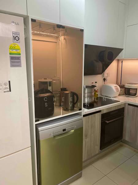 41A Margaret Drive, 41A Margaret Drive, Room Rental, 120 sqft, HDB Flat For Rent, by Ho Chee Meng Steven, 500156353 - Kitchen - PropertyGuru.com.sg