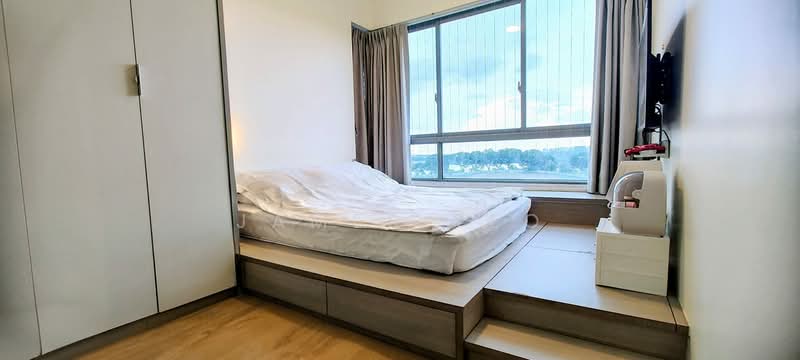 Skies Miltonia, 21 Miltonia Close, 2 Bedrooms, 743 sqft, Condominium For Sale, by James Yeo, 500156357 - Bedroom - PropertyGuru.com.sg