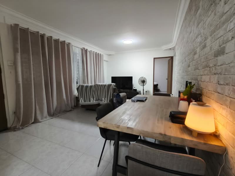 295B Compassvale Crescent, 295B Compassvale Crescent, 3 Bedrooms, 969 sqft, HDB Flat For Sale, by Anne Ng, 500156359 - Living Room - PropertyGuru.com.sg