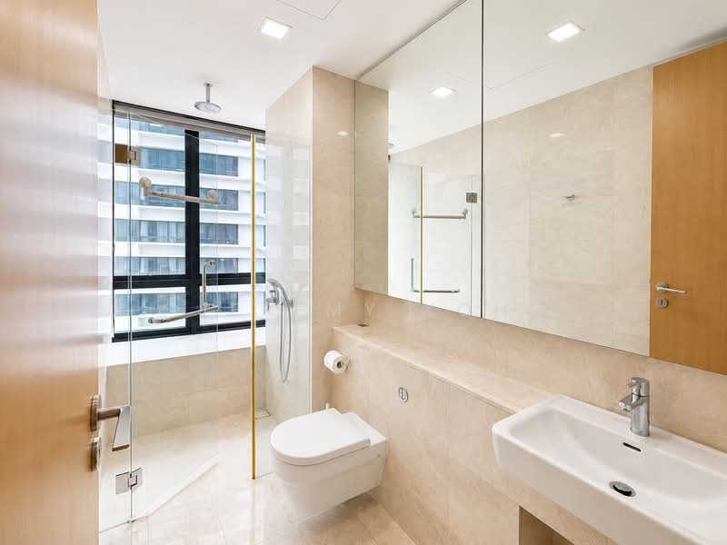 Trilight, 7 Newton Road, 2 Bedrooms, 1,109 sqft, Condominium For Rent, by Jeremy Koh, 500156365 - Bathroom - PropertyGuru.com.sg