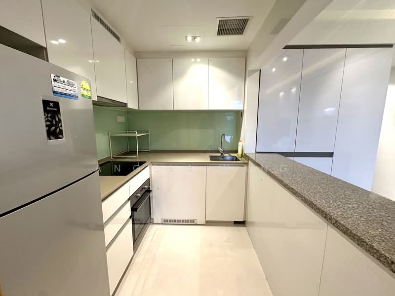 Bartley Ridge, 34 Mount Vernon Road, 2 Bedrooms, 732 sqft, Condominium For Sale, by Angela Wang, 500156366 - Kitchen - PropertyGuru.com.sg