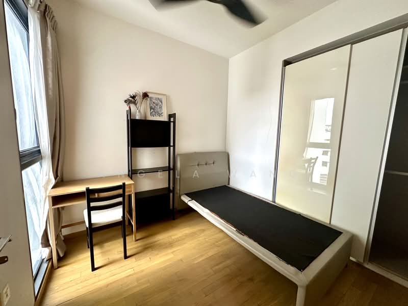Bartley Ridge, 34 Mount Vernon Road, 2 Bedrooms, 732 sqft, Condominium For Sale, by Angela Wang, 500156366 - Common Bedroom - PropertyGuru.com.sg