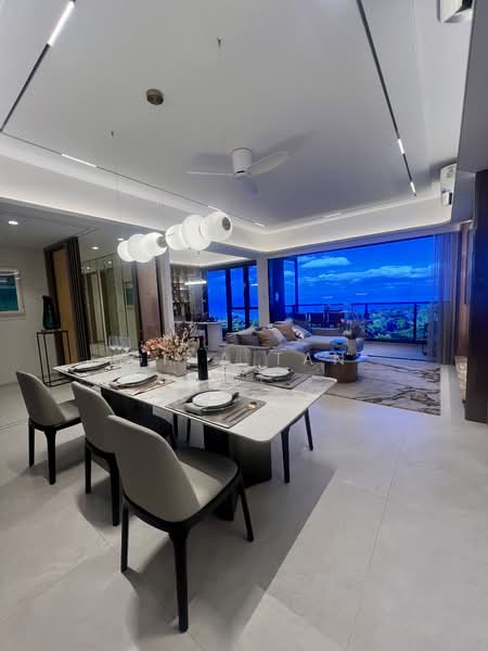 Vela Bay, Bayshore Road, 5 Bedrooms, 1,765 sqft, Condominium For Sale, by Gina Tan, 500156372 - Living Room - PropertyGuru.com.sg