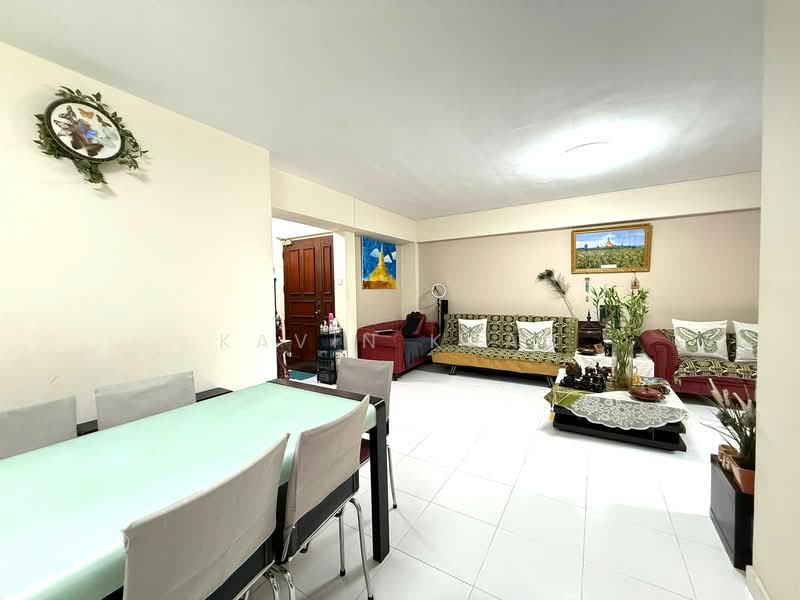 601 Jurong West Street 62, 601 Jurong West Street 62, 4 Bedrooms, 1,442 sqft, HDB Flat For Sale, by Kavin Kuah, 500156377 - Living Room - PropertyGuru.com.sg