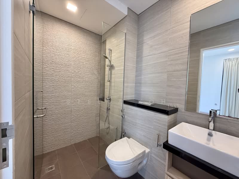 Boundary Road, Boundary Road, 5 Bedrooms, 5,952 sqft, Terraced House For Rent, by Stella Koh, 500156378 - Bathroom - PropertyGuru.com.sg