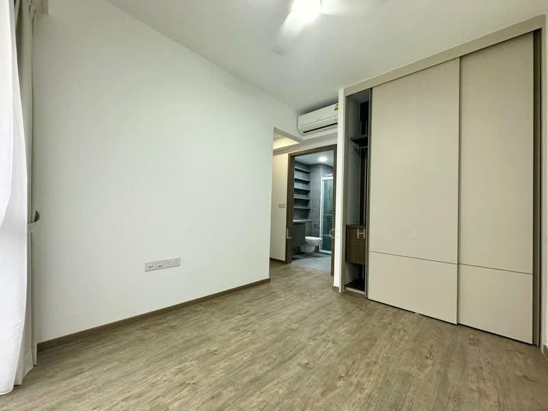 NEAR CANBERRA MRT FOR RENT, , 2 Bedrooms, 900 sqft, Condominium For Rent, by Mitchell Chua, 500156390 - Bedroom - PropertyGuru.com.sg