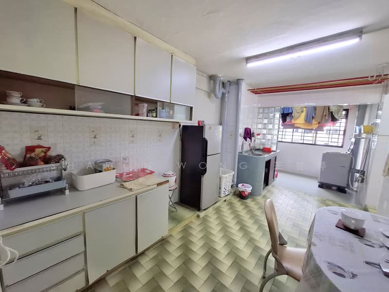 3 Lorong Lew Lian, 3 Lorong Lew Lian, Room Rental, 150 sqft, HDB Flat For Rent, by Sharon Wong 王昱婷, 500156405 - Kitchen - PropertyGuru.com.sg