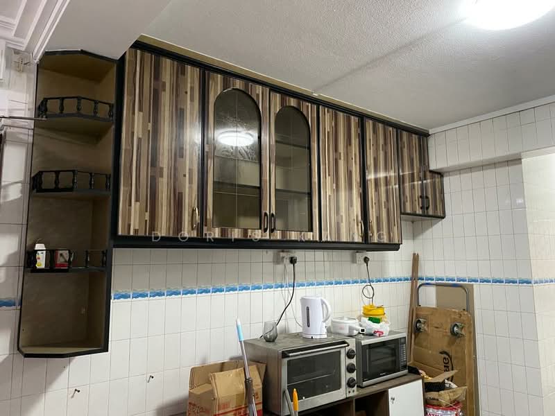 979 Jurong West Street 93, 979 Jurong West Street 93, 3 Bedrooms, 1,200 sqft, HDB Flat For Rent, by Doris Kang, 500156409 - Kitchen - PropertyGuru.com.sg