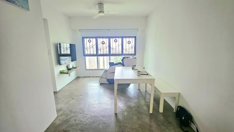 633A Senja Green, 633A Senja Road, 3 Bedrooms, 721 sqft, HDB Flat For Sale, by James Yeo, 500156411 - Living Room - PropertyGuru.com.sg