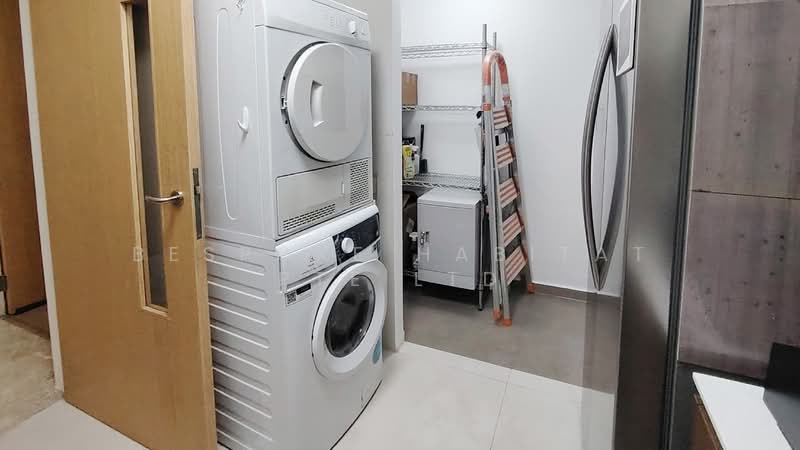 The Lakefront Residences, 46 Lakeside Drive, Room Rental, 100 sqft, Condominium For Rent, by Bespoke Habitat Pte Ltd, 500156412 - 08-12 Laundry Area - PropertyGuru.com.sg