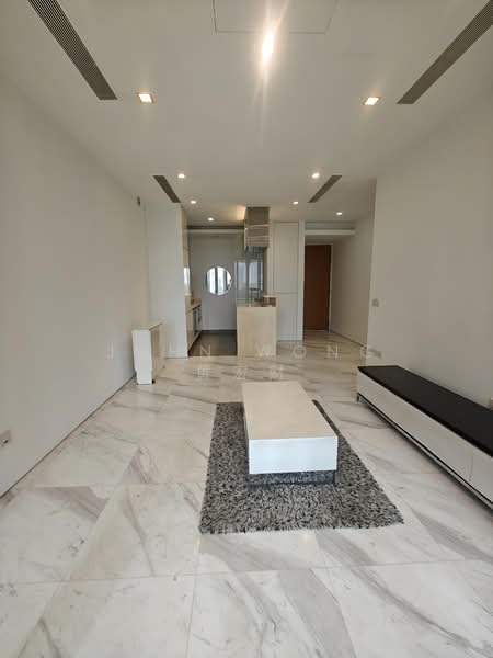 Paterson Linc, 20 Paterson Road, 1 Bedroom, 818 sqft, Condominium For Rent, by John Wong 黄宏财, 500156418 - Living Room - PropertyGuru.com.sg