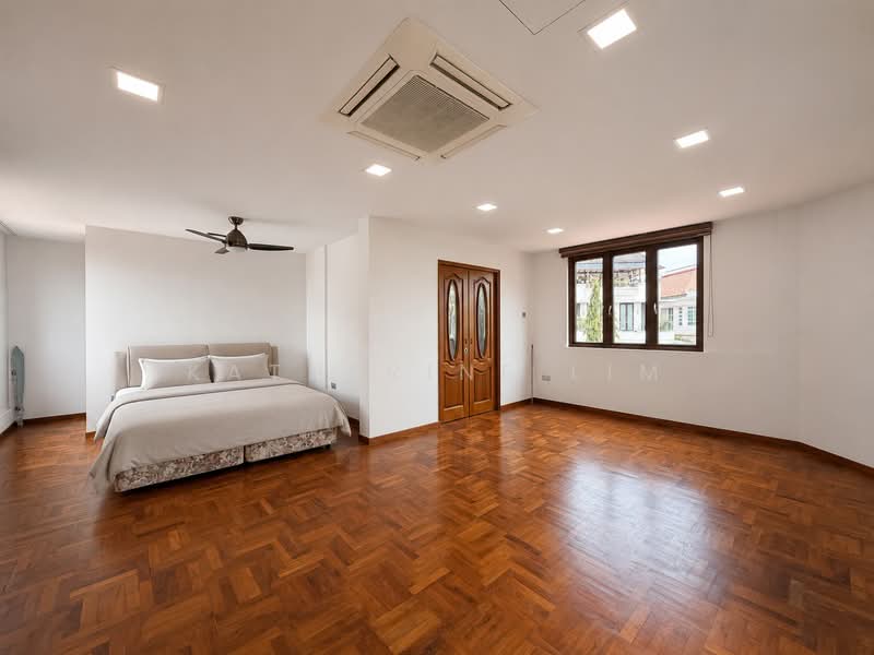 Sembawang Springs Estate, Jalan Salang, 5 Bedrooms, 3,766 sqft, Semi-Detached House For Sale, by Katherine Lim, 500156421 - Bedroom - PropertyGuru.com.sg
