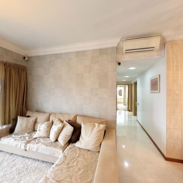 Clover By The Park, 2 Bishan Street 25, 4 Bedrooms, 1,765 sqft, Condominium For Sale, by Louise Tan, 500156425 - Living Room - PropertyGuru.com.sg