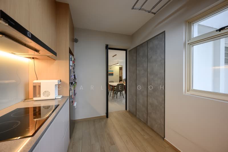 267B Compassvale Link, 267B Compassvale Link, 3 Bedrooms, 968 sqft, HDB Flat For Sale, by Charlie Goh, 500156427 - Kitchen - PropertyGuru.com.sg