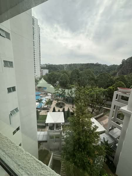 Guilin View, 26 Bukit Batok Street 52, 3 Bedrooms, 1,259 sqft, Condominium For Sale, by Stewart Lim, 500156431 - Exterior - PropertyGuru.com.sg