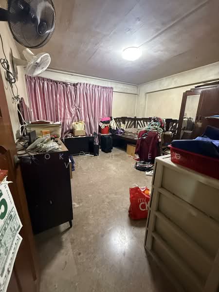 177 Bishan Street 13, 177 Bishan Street 13, 3 Bedrooms, 1,302 sqft, HDB Flat For Sale, by Lok Jyh Seng Vincent, 500156438 - Living Room - PropertyGuru.com.sg