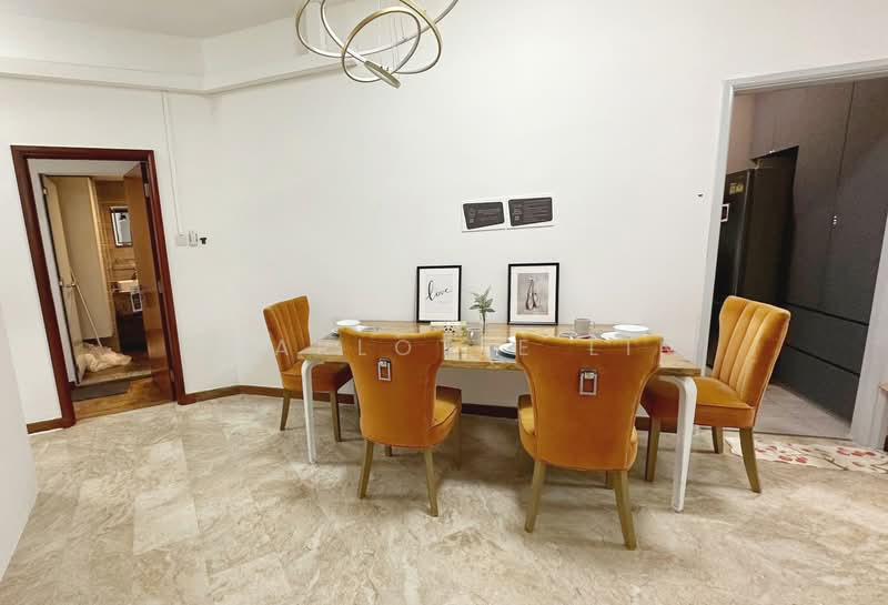 Parc Oasis, 35 Jurong East Avenue 1, Room Rental, 200 sqft, Condominium For Rent, by Charlotte Lin, 500156439 - Dining Room - PropertyGuru.com.sg
