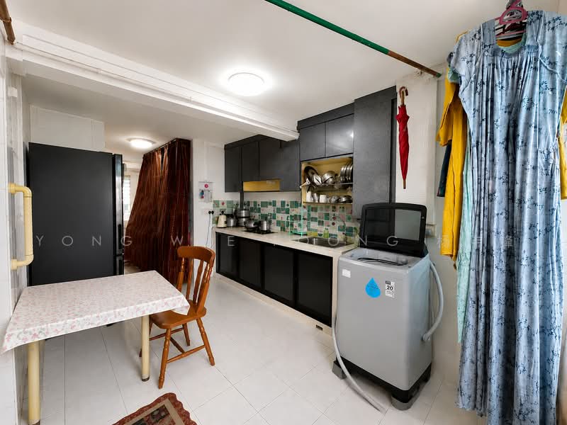 175 Boon Lay Drive, 175 Boon Lay Drive, 2 Bedrooms, 635 sqft, HDB Flat For Sale, by Yong Wee Foong 杨伟锋, 500156442 - Kitchen - PropertyGuru.com.sg