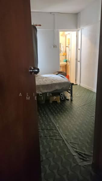 25 Marsiling Drive, 25 Marsiling Drive, Room Rental, 120 sqft, HDB Flat For Rent, by Alice Cho Mei Poh, 500156449 - Bedroom - PropertyGuru.com.sg