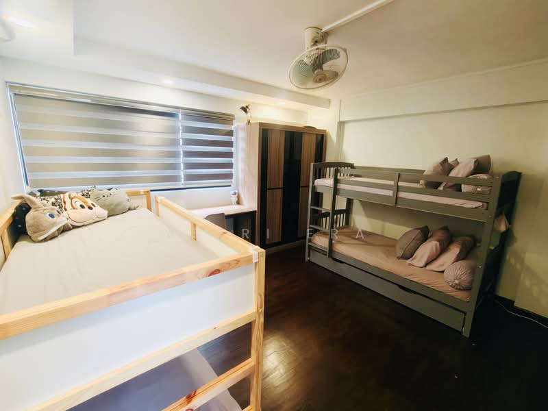 856 Tampines Street 82, 856 Tampines Street 82, 3 Bedrooms, 1,313 sqft, HDB Flat For Sale, by Aszri ERA, 500156451 - Bedroom - PropertyGuru.com.sg