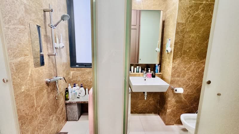 Boathouse Residences, 23 Upper Serangoon View, 1 Bedroom, 732 sqft, Condominium For Sale, by Aaron Li, 500156452 - Bathroom - PropertyGuru.com.sg
