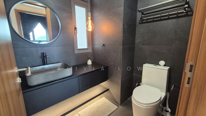 Watertown, 75 Punggol Central, 4 Bedrooms, 1,356 sqft, Condominium For Sale, by Alivia Low, 500156453 - Bathroom - PropertyGuru.com.sg