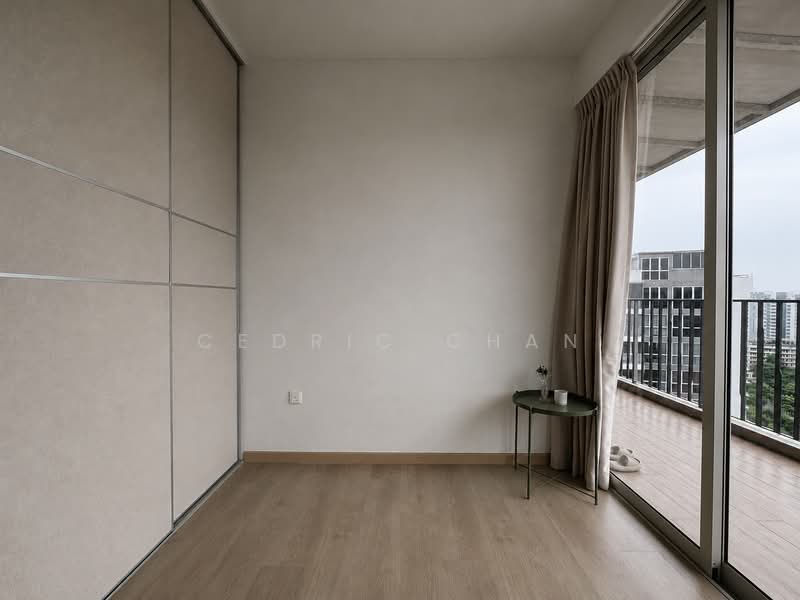 Heron Bay, 61 Upper Serangoon View, 3 Bedrooms, 1,500 sqft, Executive Condominium For Rent, by Cedric Chan, 500156456 - Balcony - PropertyGuru.com.sg