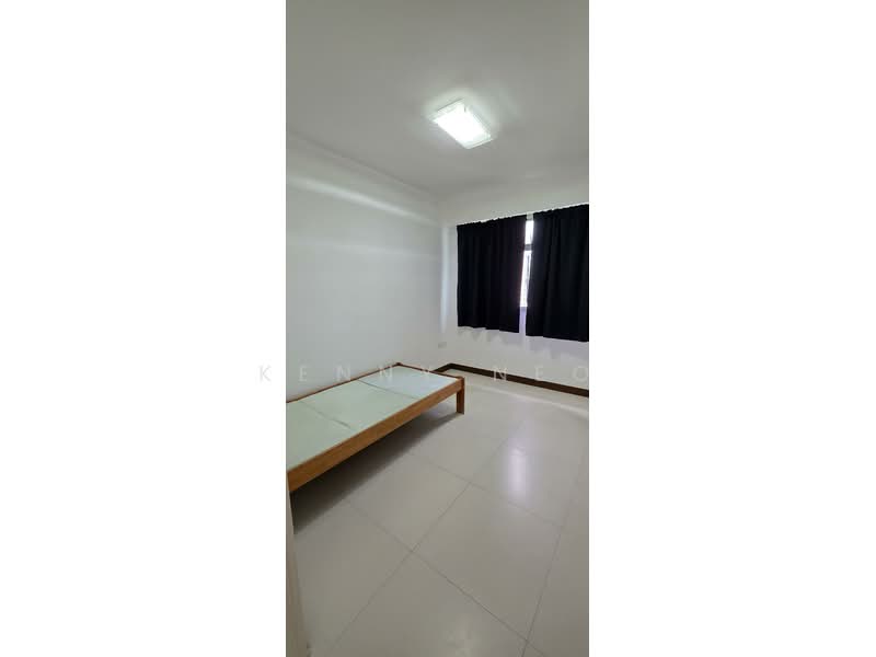 471A Upper Serangoon Crescent, 471A Upper Serangoon Crescent, 2 Bedrooms, 721 sqft, HDB Flat For Rent, by Kenny Neo, 500156464 - Bedroom - PropertyGuru.com.sg