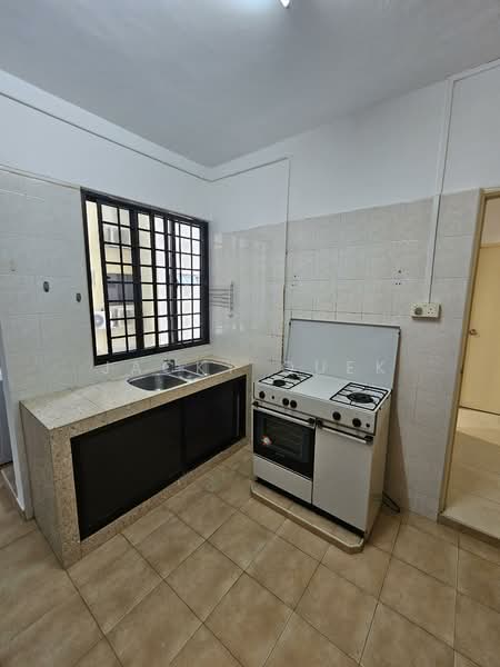 Neptune Court, 2 Marine Vista, Room Rental, 80 sqft, Apartment For Rent, by Jacky Quek, 500156467 - Kitchen - PropertyGuru.com.sg