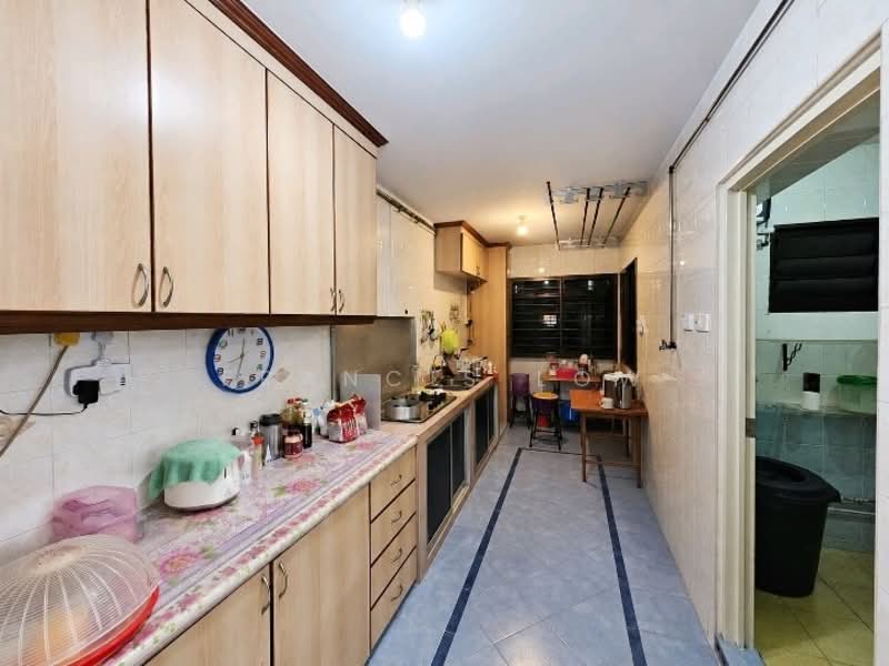 144 Lorong 2 Toa Payoh, 144 Lorong 2 Toa Payoh, 3 Bedrooms, 969 sqft, HDB Flat For Sale, by Francis Low, 500156469 - PropertyGuru.com.sg