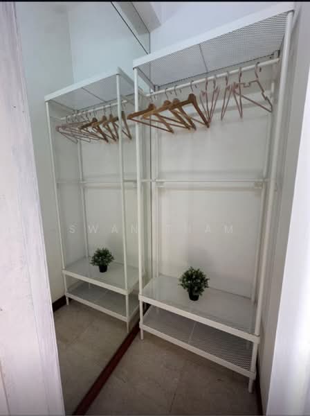 The Mayfair, 9 Jurong East Street 32, Studio, 180 sqft, Condominium For Rent, by Swan Tham, 500156472 - PropertyGuru.com.sg
