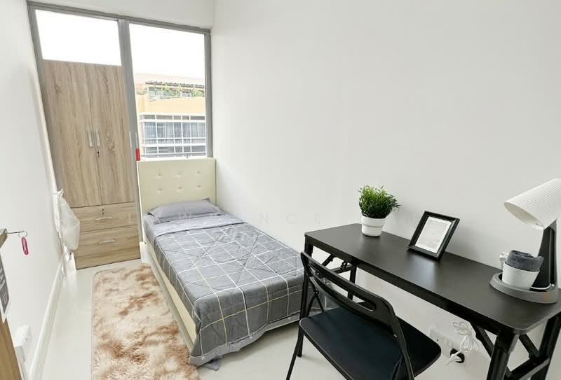 The Foliage, 370 Pasir Panjang Road, Room Rental, 120 sqft, Condominium For Rent, by Lawrence Dai, 500156476 - PropertyGuru.com.sg