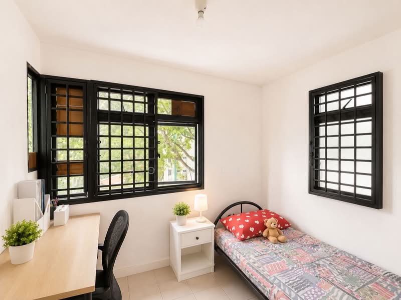 195 Kim Keat Avenue, 195 Kim Keat Avenue, 3 Bedrooms, 710 sqft, HDB Flat For Sale, by John Lee, 500156478 - Bedroom - PropertyGuru.com.sg