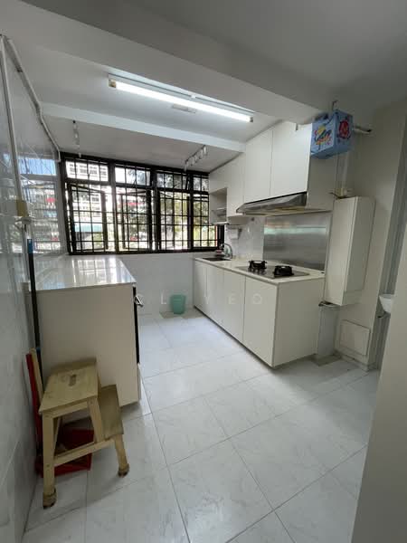 40 Circuit Road, 40 Circuit Road, 2 Bedrooms, 613 sqft, HDB Flat For Sale, by CL Yeo, 500156482 - Kitchen - PropertyGuru.com.sg
